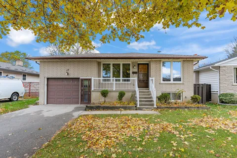 17 Muskoka Drive, ON N1E 6E1