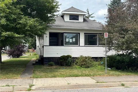 9 Grantham Avenue, ON L2P 3B3