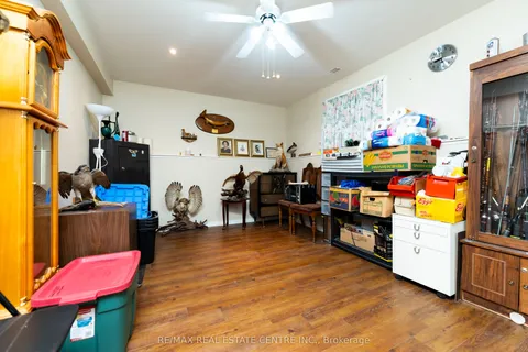 21 Highpoint Street, ON N0C 1B0