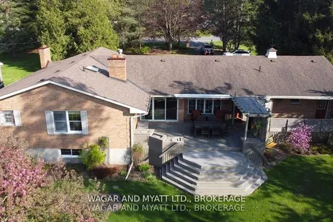 99 River Road, ON K7R 3H3