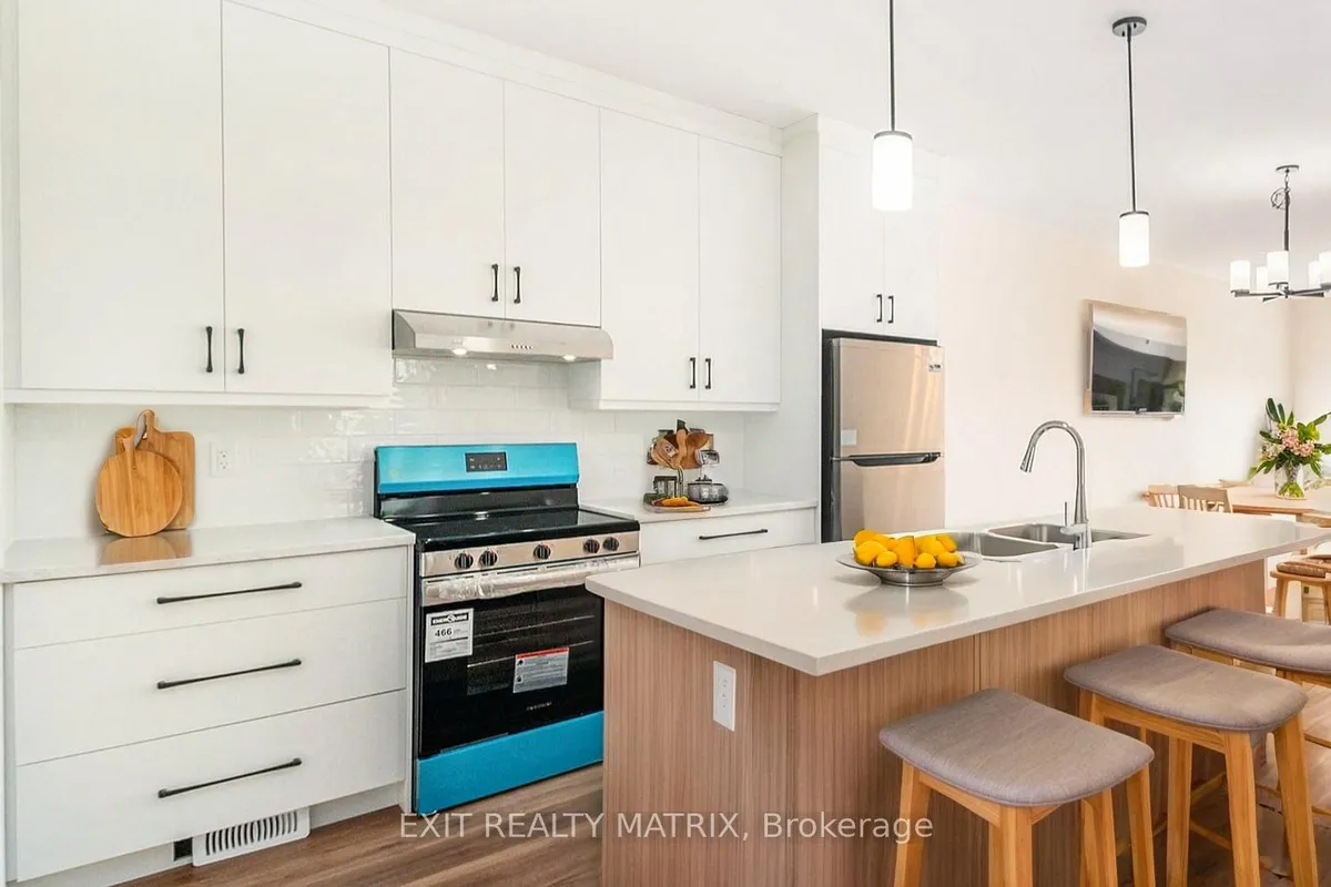 548 Regina Street, ON K0A 1W0