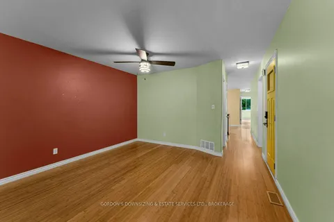 464 Freeman Crescent, ON K7K 7C8