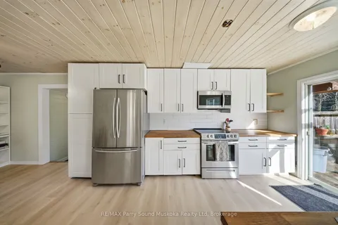 66 Clear Lake Road, ON P0C 1H0