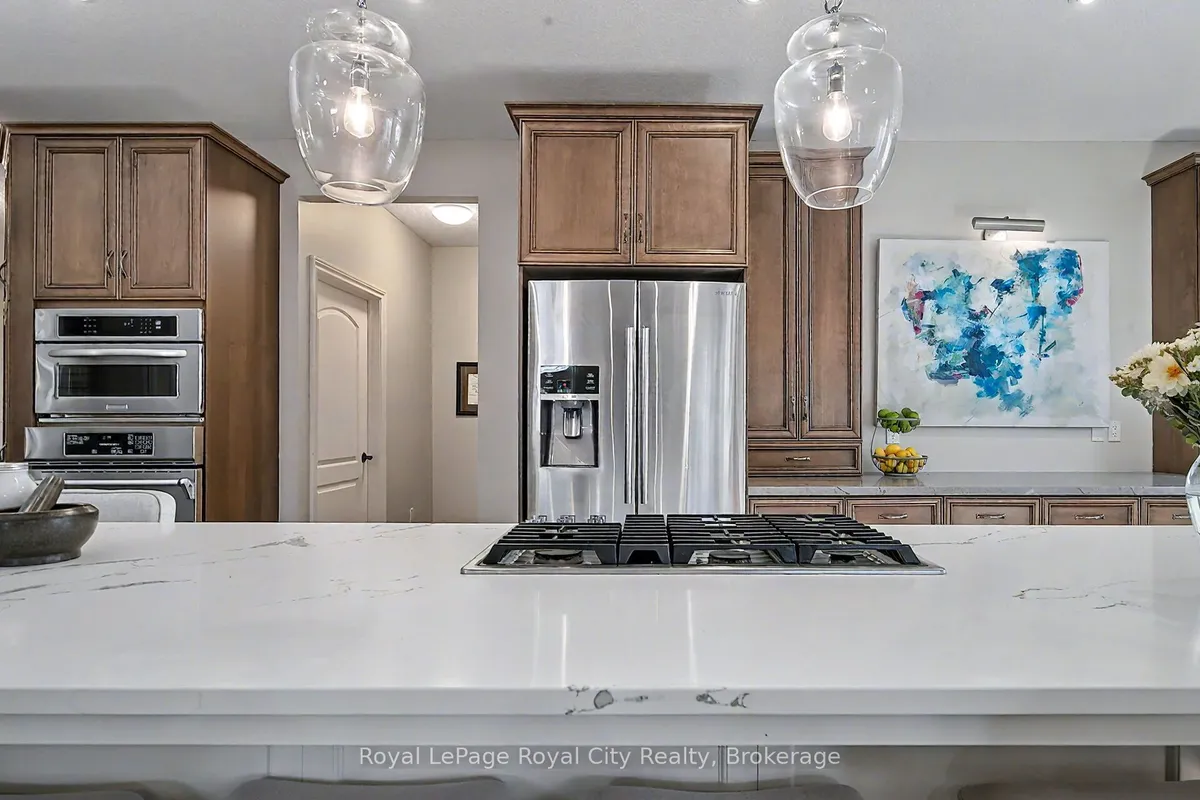 8 Zaduk Place, ON N1G 0A7