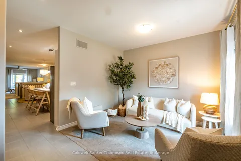 27 Serenity Place Crescent, ON P1H 0C4