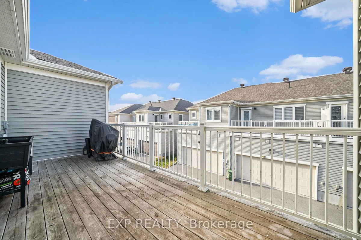 808 Horseshoe Falls Way, ON K2J 6P6