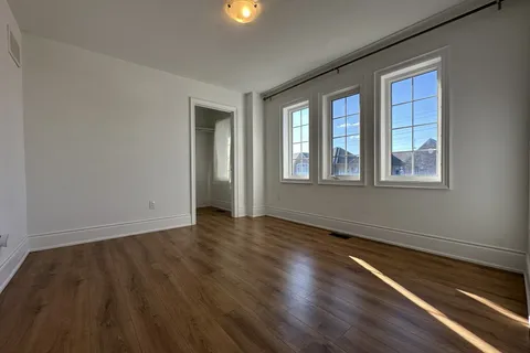 77 Sunset Way, ON L2V 0C7