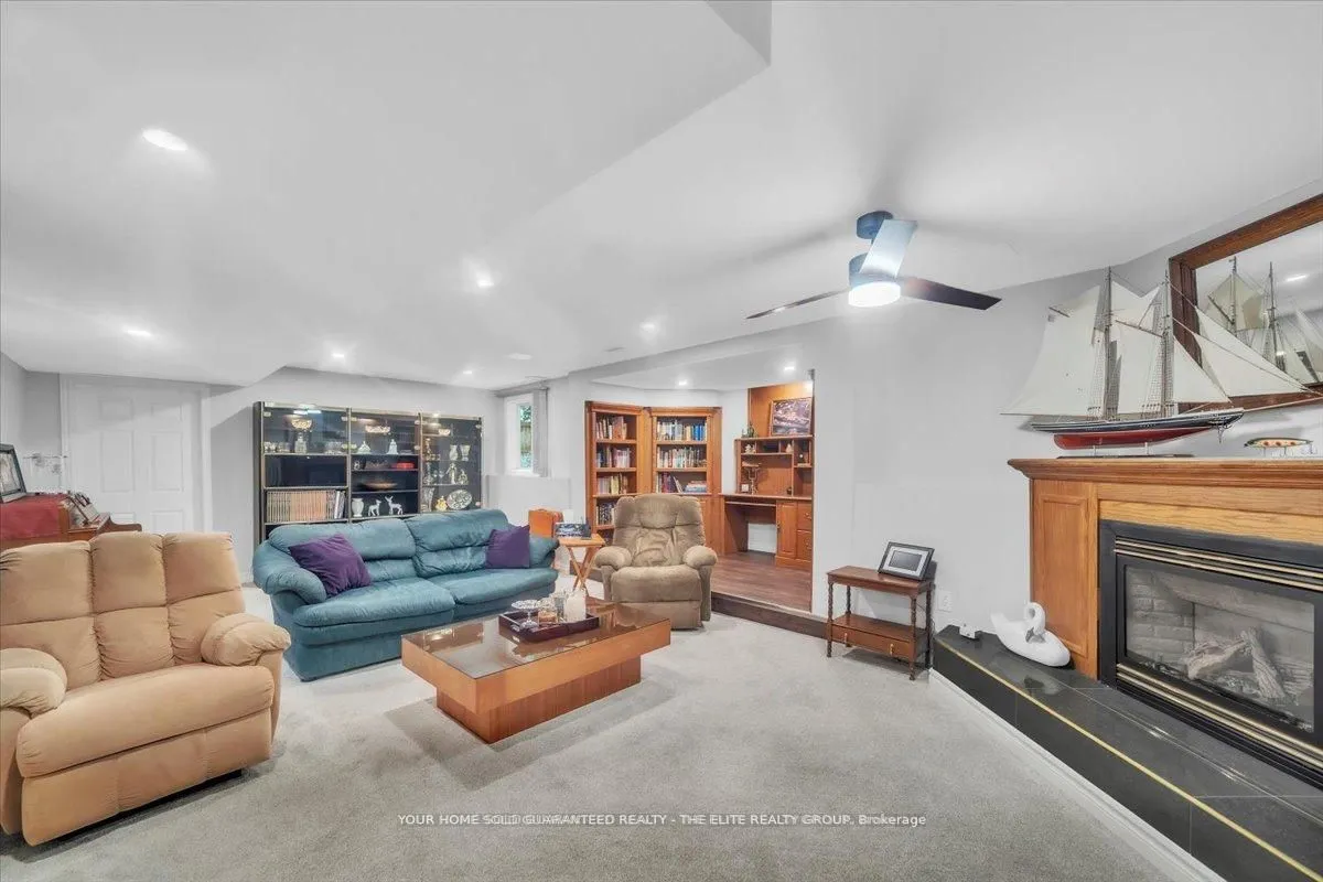 1146 Line Avenue, ON L3C 3C4