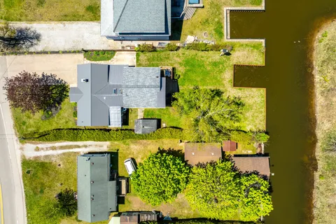 270 Erie Boulevard, ON N0E 1M0