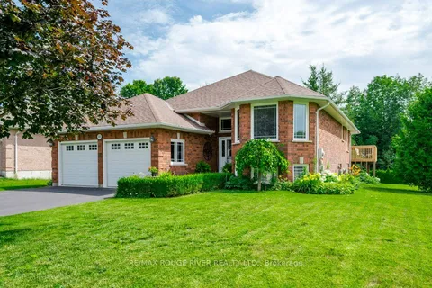 315 Woodward Avenue, ON K9L 1K2