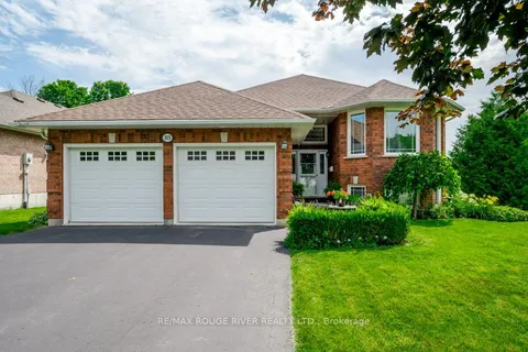 315 Woodward Avenue, ON K9L 1K2