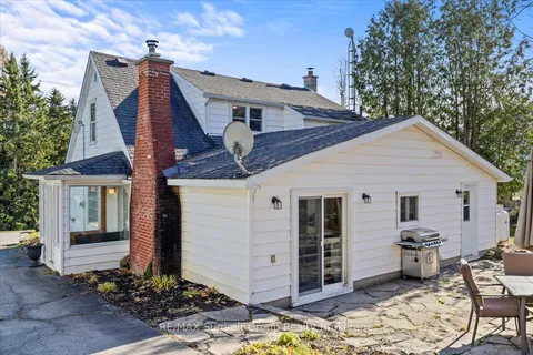 143 River Road, ON N0C 1C0