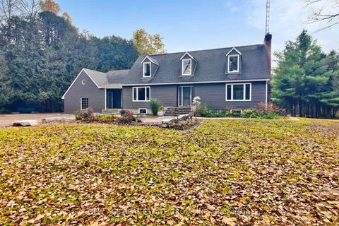 9045 Sideroad 17 Side Road, ON N0B 1Z0