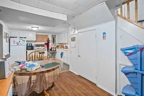 163 Southworth Street, ON L3B 1Z4