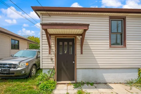 163 Southworth Street, ON L3B 1Z4