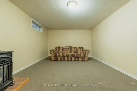 222 cairn Street, ON N5Z 3W7