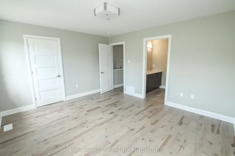 2 Glenco Road, ON K0C 2A0