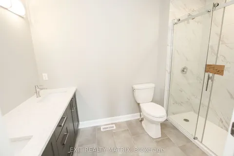 2 Glenco Road, ON K0C 2A0