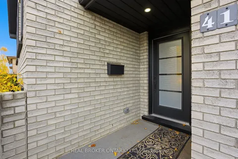 41 Dante Crescent, ON N3P 1B9