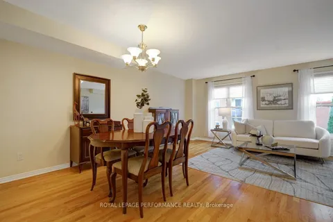 169 Arcola Private, ON K1K 4W9