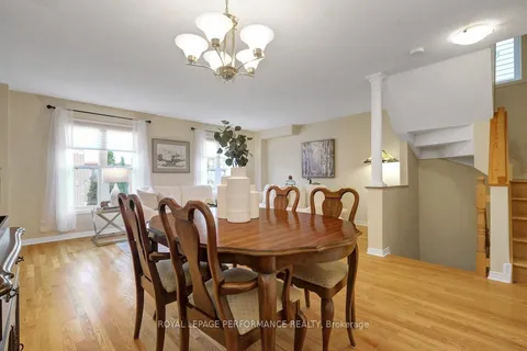 169 Arcola Private, ON K1K 4W9