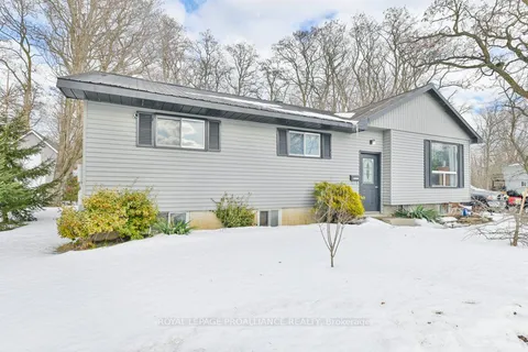 27 Thurlow Queen Street, ON K0K 2V0