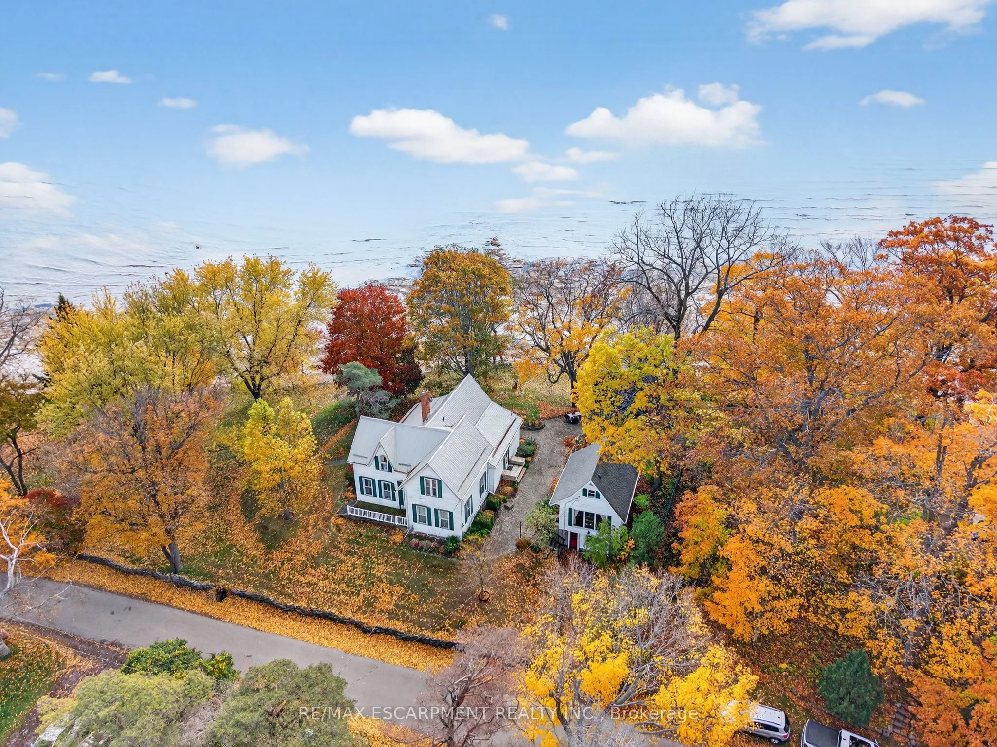 685 SANDY BAY Road, ON N1A 2W6