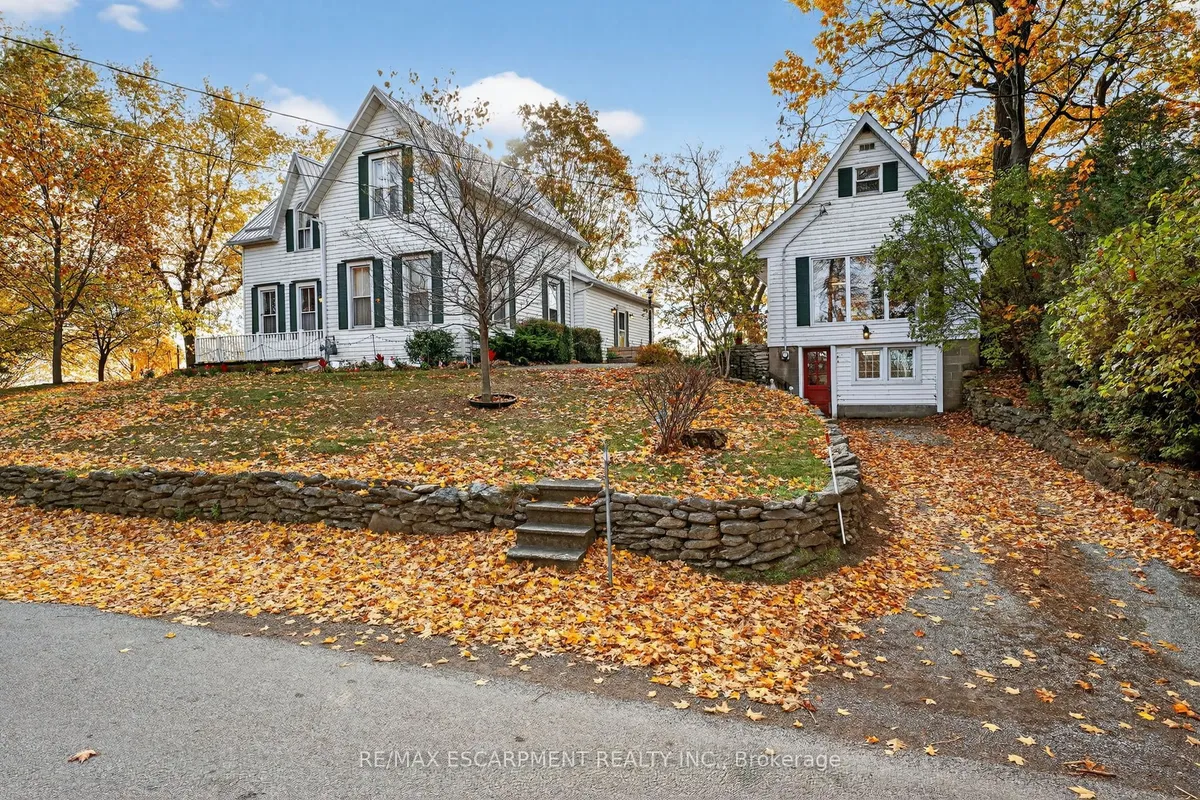 685 SANDY BAY Road, ON N1A 2W6