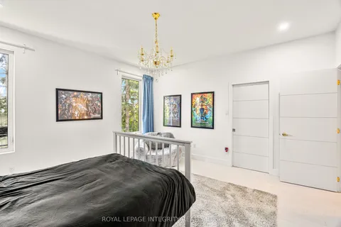 266 Currell Avenue, ON K1Z 7J6