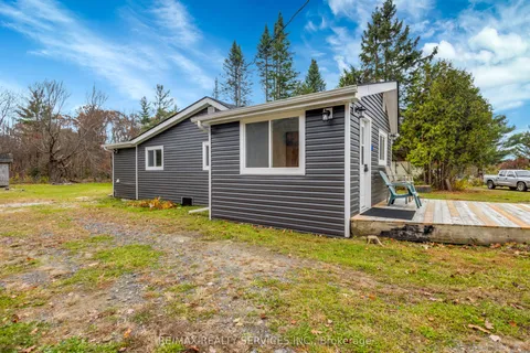 7826 Lake Jospeh Road, ON P0B 1K0