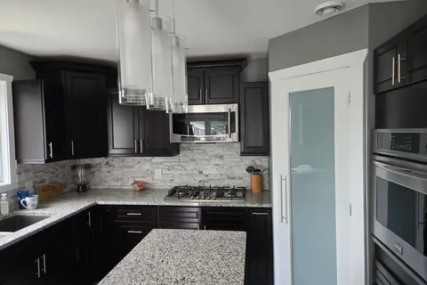 1573 Rose Court, ON P3P 1A8