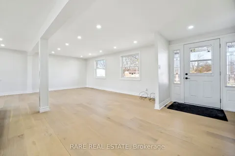 314 Laughton Crescent, ON N7G 1H7