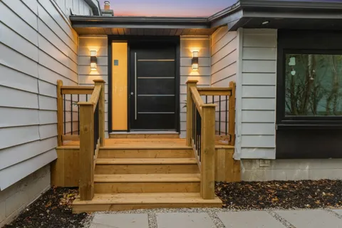 336 Margaret Avenue, ON L8E 2J4