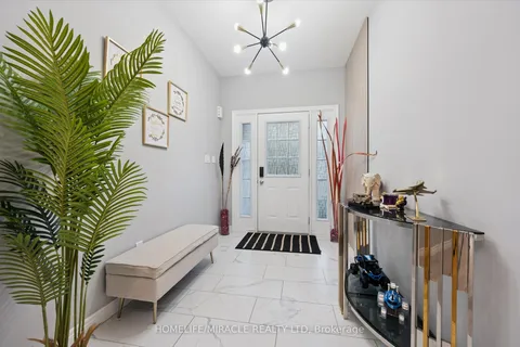 629 Florencedale Crescent, ON N2R 0N4