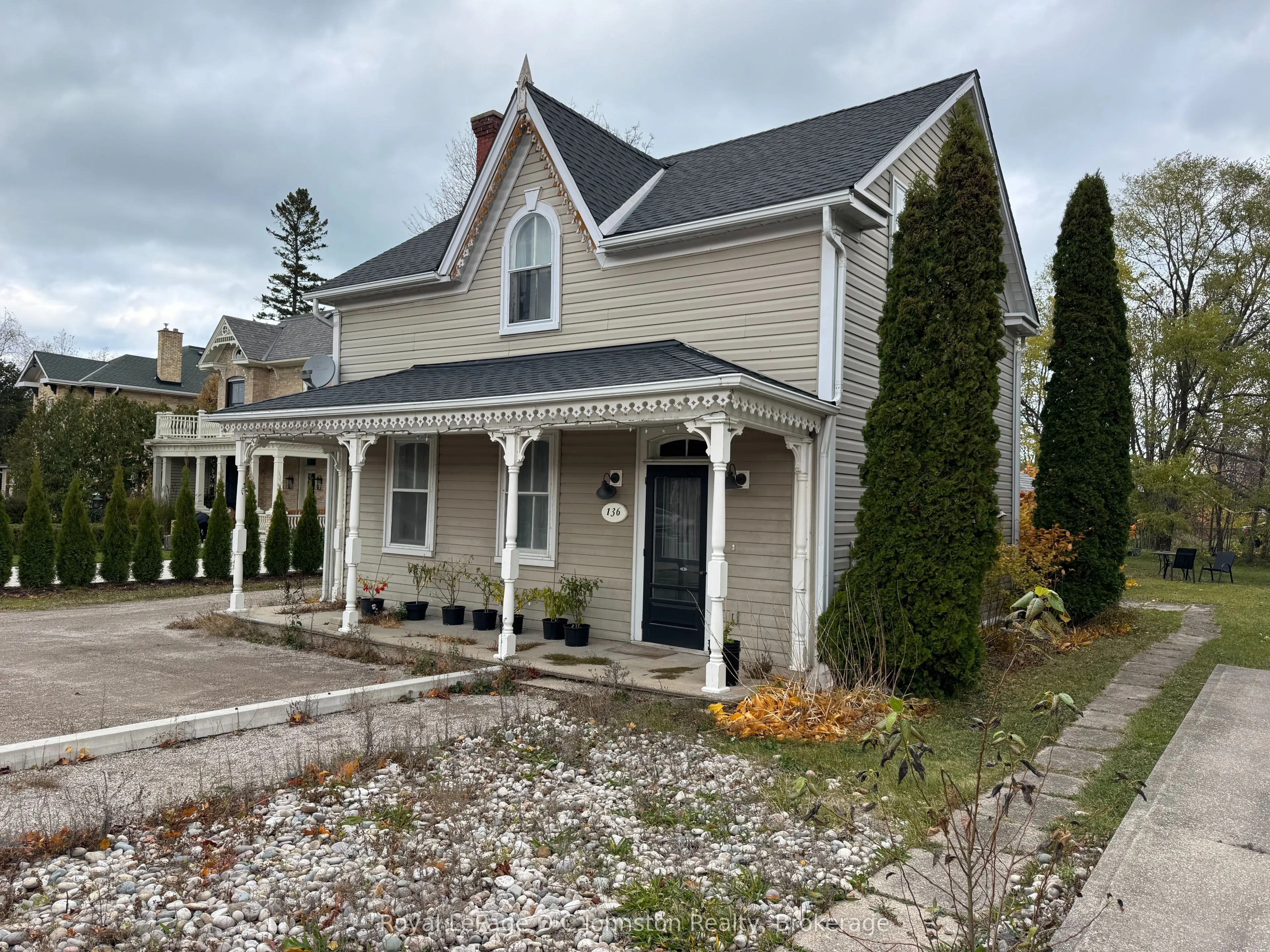 136 High Street, ON N0H 2L0