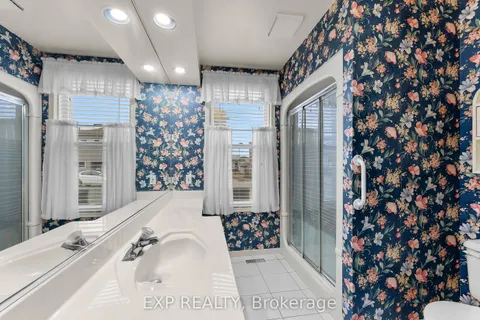 67 Pine Street, ON L2V 3L6