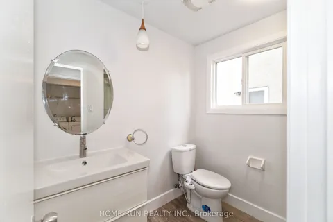 1292 Meadowlands Drive, ON K2E 6K5