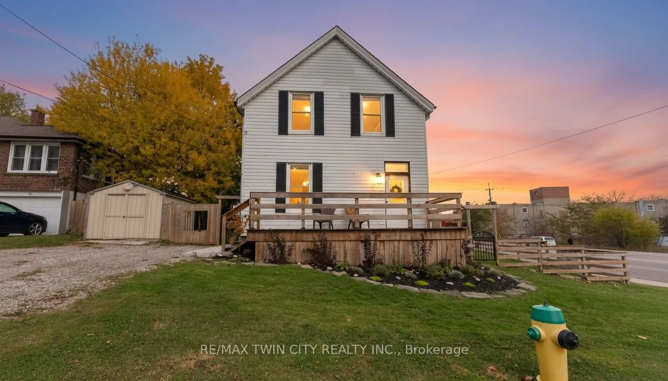 93 Perry Street, ON N4S 3C4