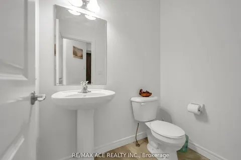 160 Kemp Crescent, ON N1E 0K1