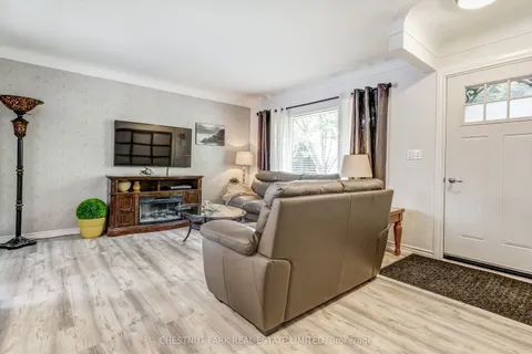 30 Mckenzie Street, ON L2M 2N1