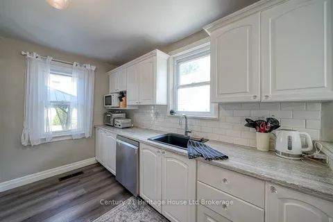 45 South Street, ON N4S 3L3