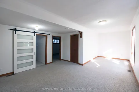 23 South Street, ON K8V 1P8