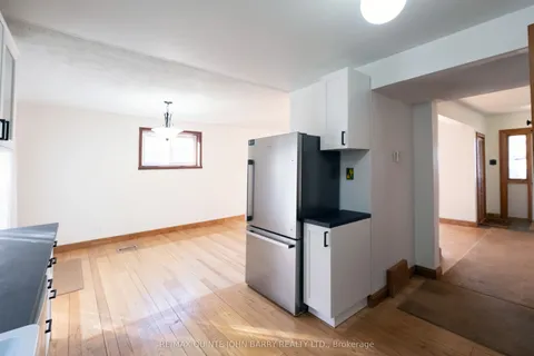 23 South Street, ON K8V 1P8