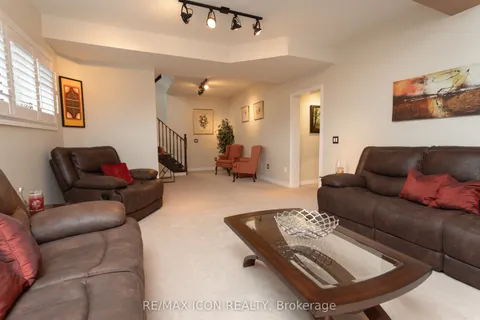 1024 Upper Thames Drive, ON N4T 0H4