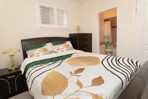 1024 Upper Thames Drive, ON N4T 0H4