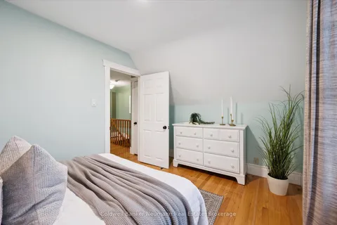 8 Drew Street, ON N1H 1Z5