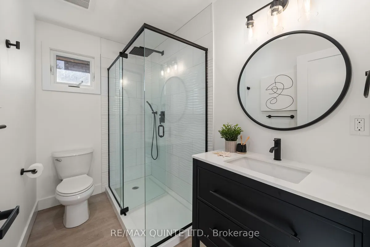 3 Cooke Court, ON K8N 5N4