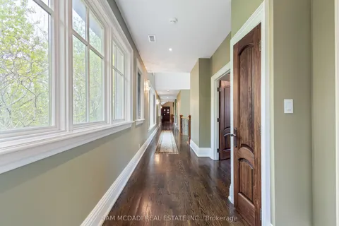 839 Lakeshore Road, ON L3K 5V3