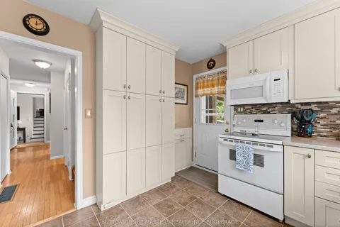 4667 Clearwater Road, ON K0H 2T0