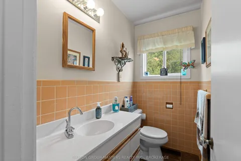 4667 Clearwater Road, ON K0H 2T0